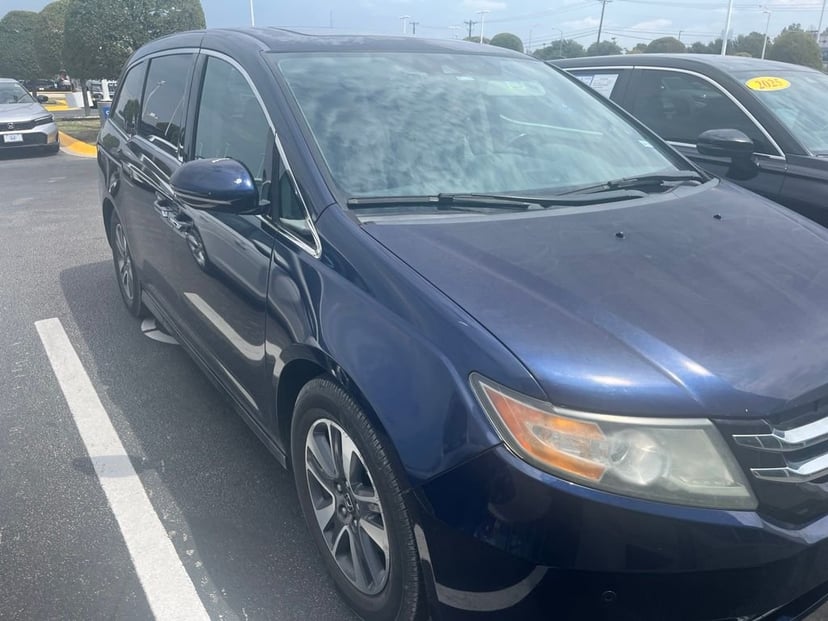 2014 Honda Odyssey - Image 3