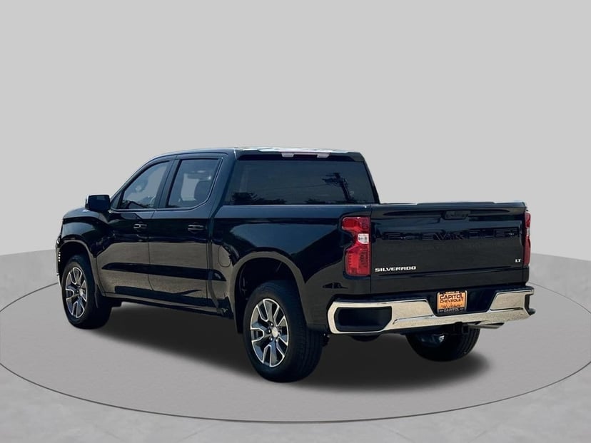 2026 Chevrolet Silverado 1500 - Image 3