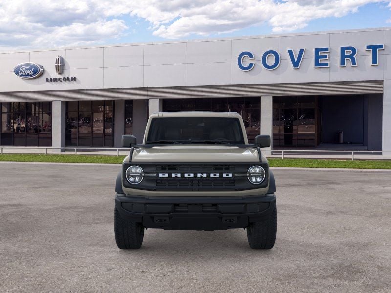 2026 Ford Bronco - Image 3