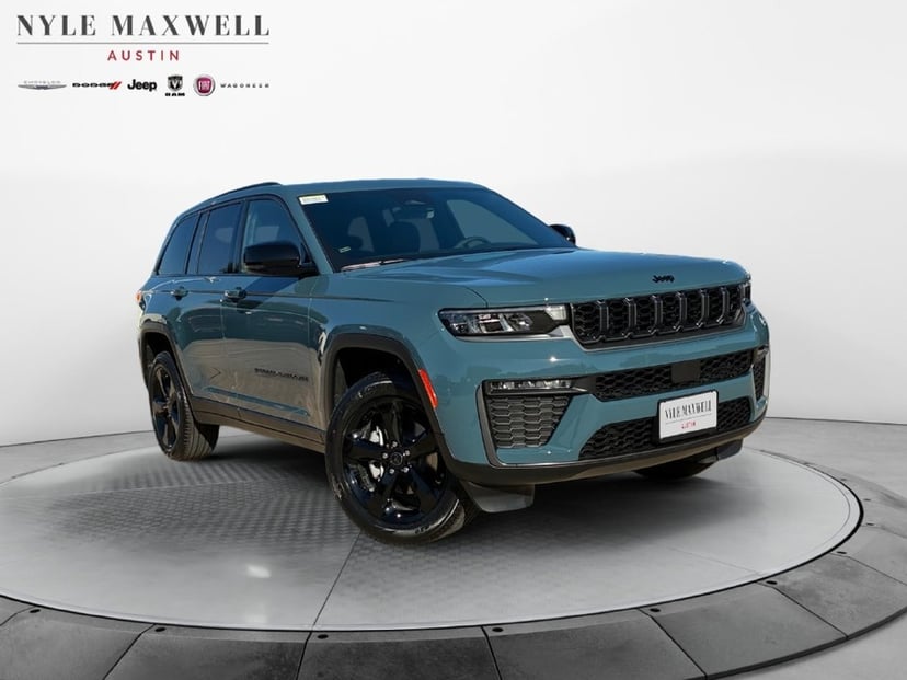 2027 Jeep Grand Cherokee - Image 1