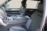 2026 Jeep Grand Wagoneer - Preview 12