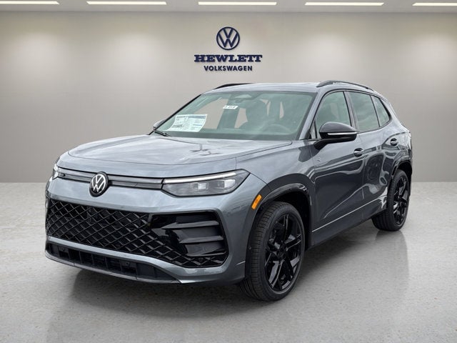 2026 Volkswagen Tiguan - Image 1