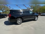 2023 GMC Yukon XL - Preview 8