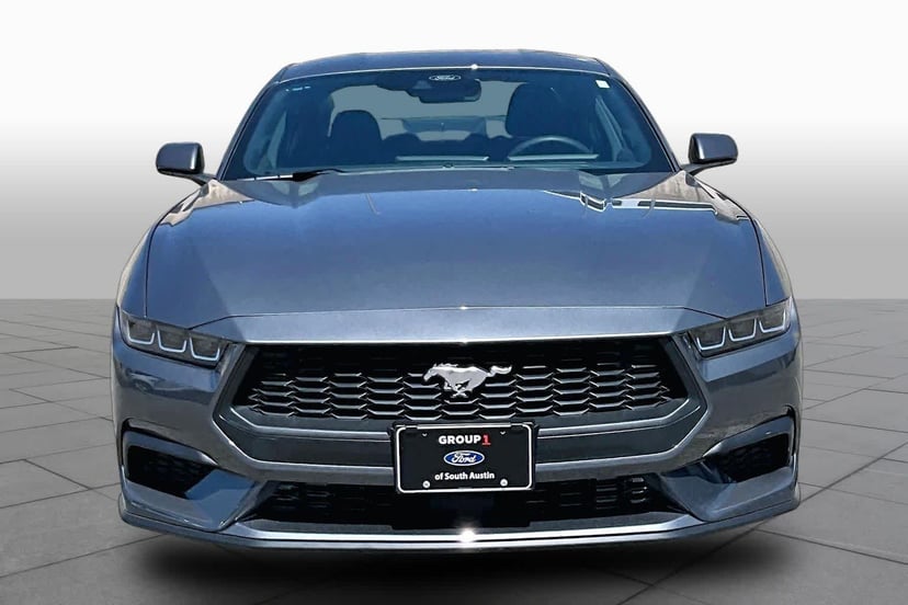 2024 Ford Mustang - Image 3