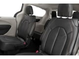 2018 Chrysler Pacifica - Preview 11