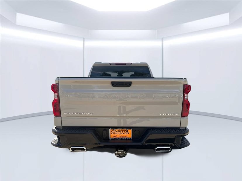 2026 Chevrolet Silverado 1500 - Image 3