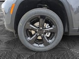 2025 Jeep Grand Cherokee - Preview 14