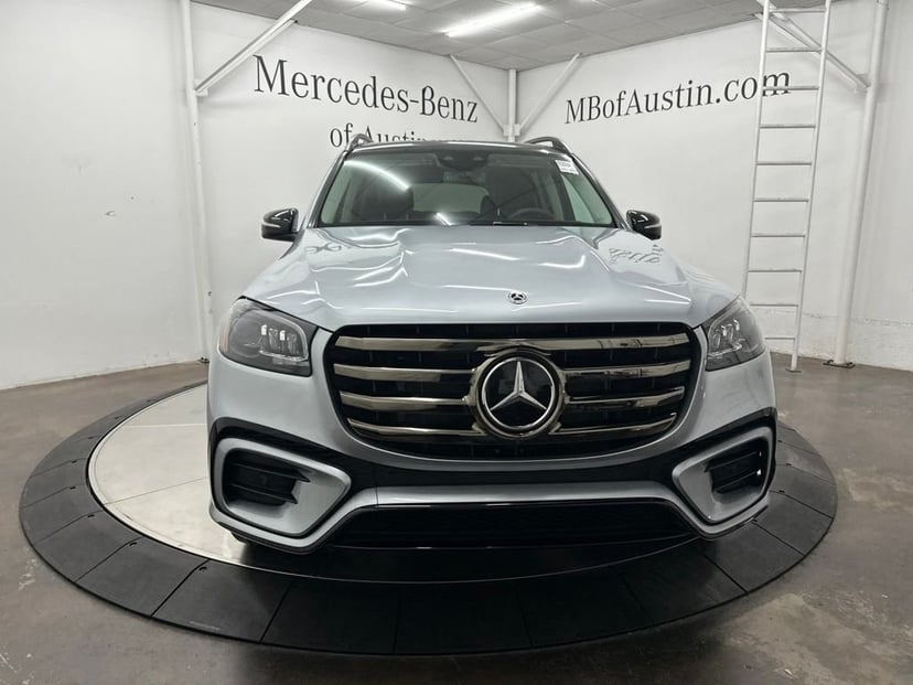 2026 Mercedes-Benz GLS - Image 1