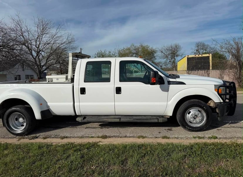 2015 Ford F-350 - Image 1