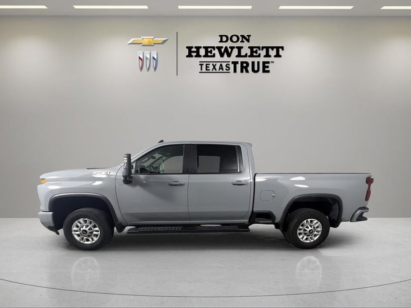 2024 Chevrolet Silverado 2500 HD - Image 2