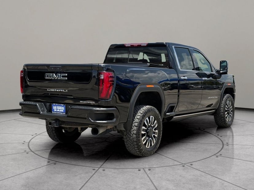 2025 GMC sierra-2500hd - Image 3