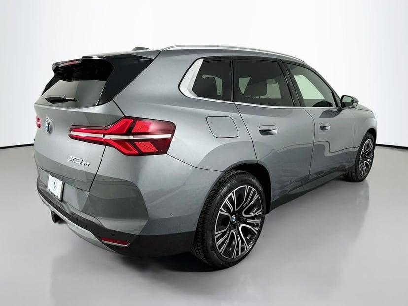 2026 BMW X3 - Image 3
