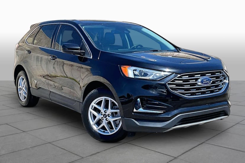2022 Ford Edge - Image 1