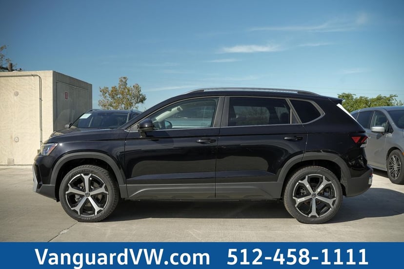 2026 Volkswagen Taos - Image 2