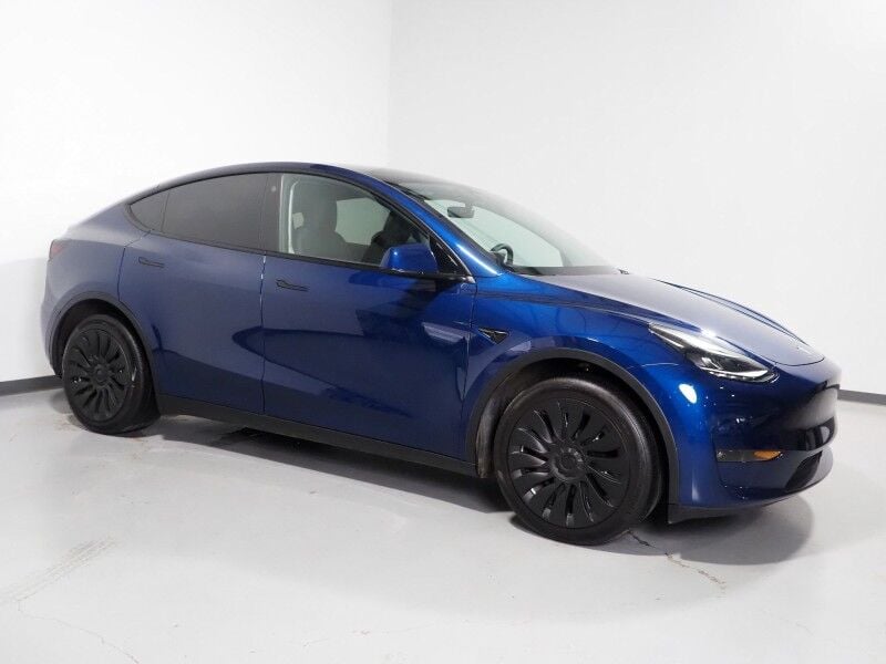 2023 Tesla Model Y - Image 1