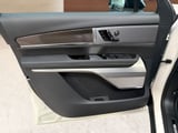 2027 Cadillac Vistiq - Preview 15