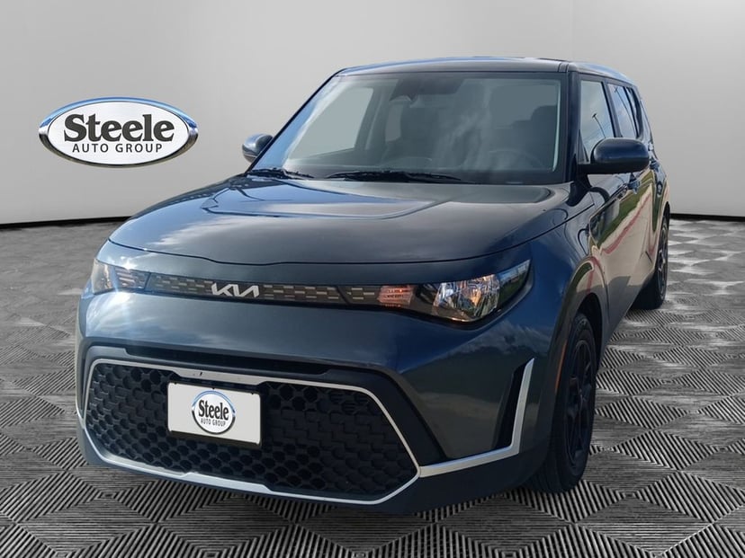 2023 Kia Soul - Image 1