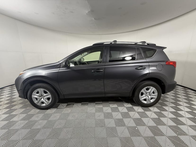 2015 Toyota RAV4 - Image 1