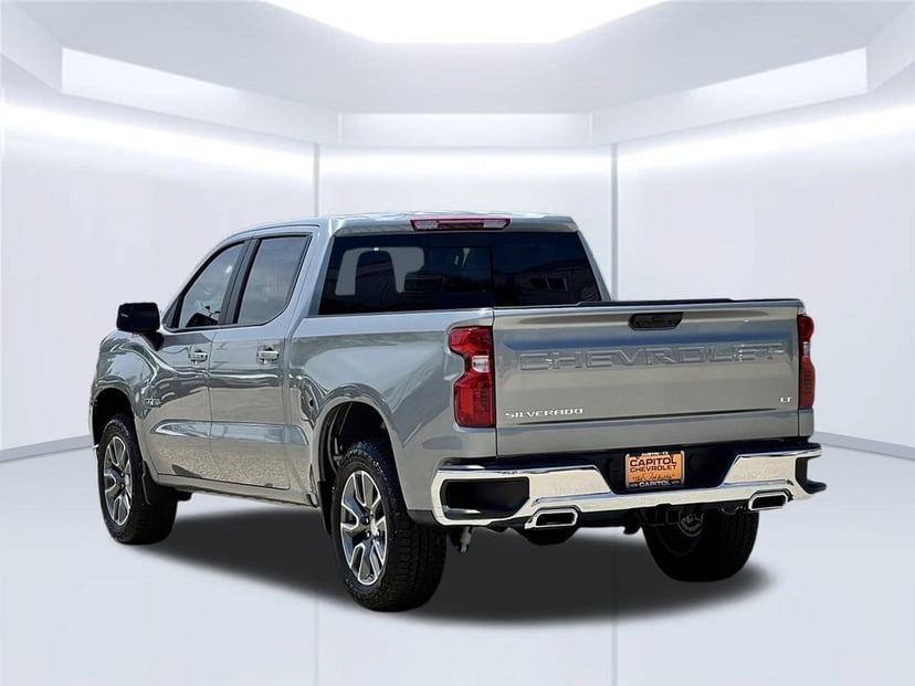 2026 Chevrolet Silverado 1500 - Image 2