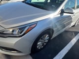 2017 Hyundai Sonata Hybrid - Preview 12
