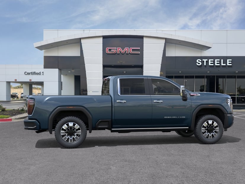 2026 GMC Sierra 2500 HD - Image 2