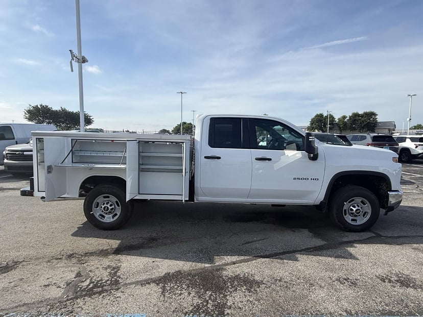 2026 Chevrolet Silverado 2500 HD - Image 2