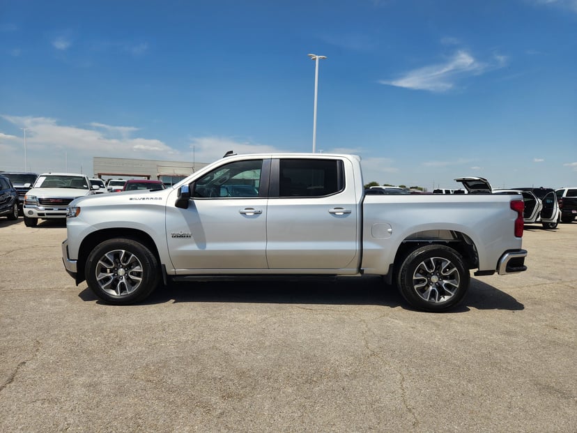 2020 Chevrolet Silverado 1500 - Image 3