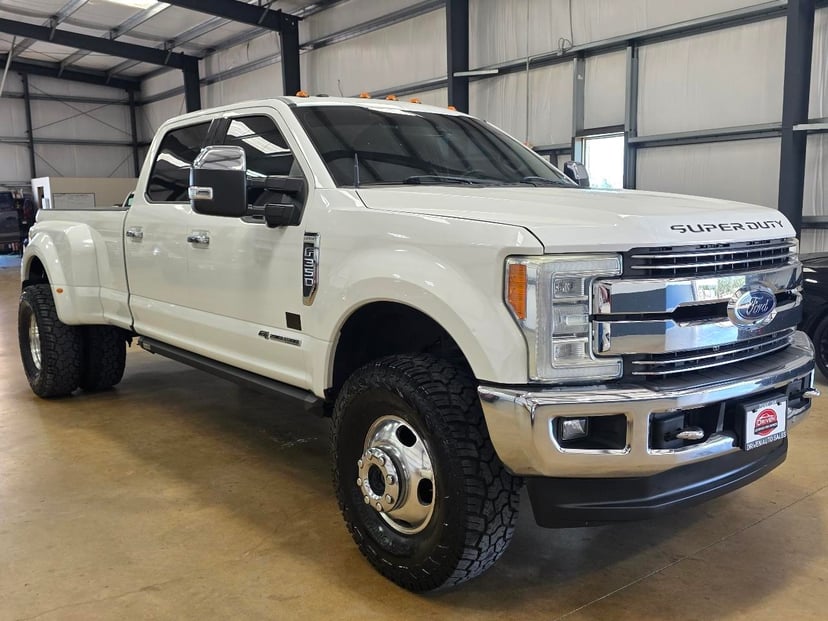 2018 Ford F-350 - Image 2
