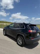 2019 Jeep Cherokee - Preview 4