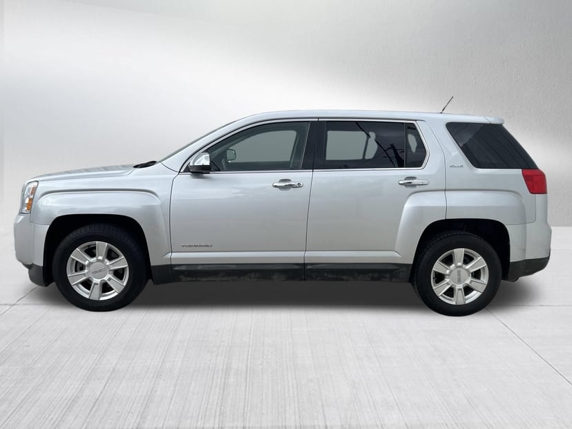 2013 GMC Terrain - Image 2