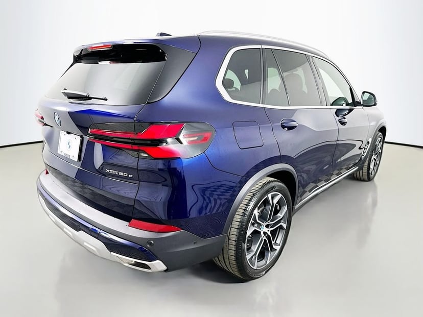 2026 BMW X5 - Image 3