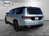 2026 Jeep Grand Wagoneer - Preview 3