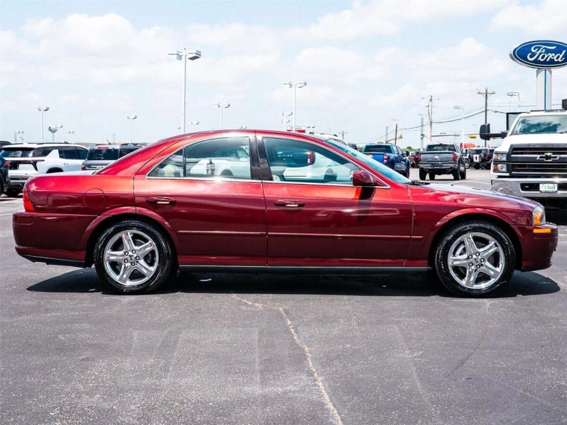 2002 Lincoln LS - Image 2