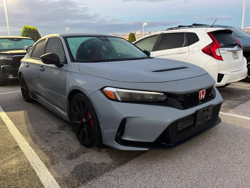 2025 Honda Civic Type R - Image 1