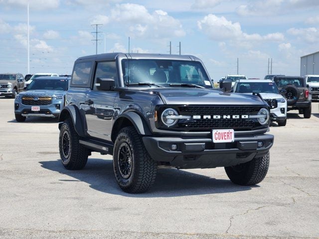 2022 Ford Bronco - Image 2