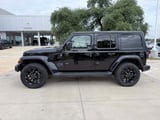 2025 Jeep Wrangler - Preview 3