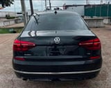 2018 Volkswagen Passat - Preview 4