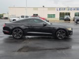2017 Ford Mustang - Preview 8