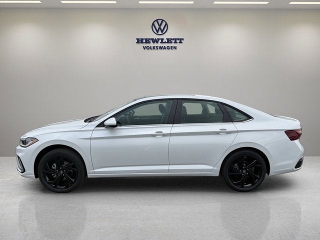 2026 Volkswagen Jetta - Image 3