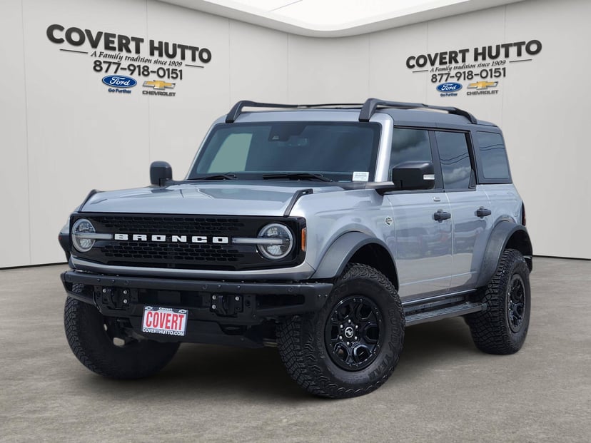 2022 Ford Bronco - Image 1