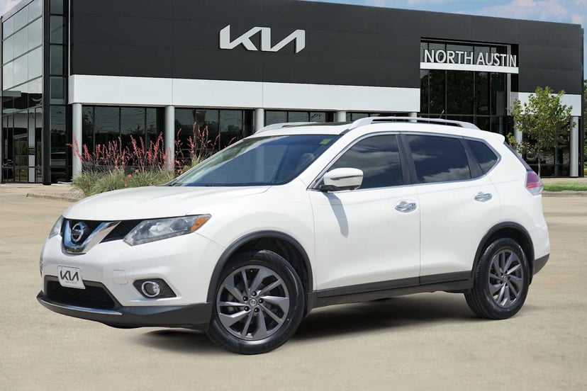 2016 Nissan Rogue - Image 1