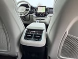 2027 Volvo XC90 - Preview 12