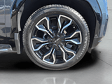 2025 GMC Sierra EV - Preview 13