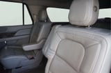 2019 Lincoln Navigator L - Preview 14
