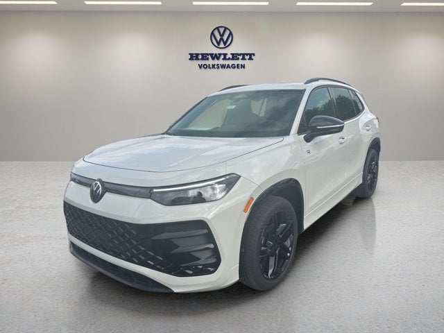2026 Volkswagen Tiguan - Image 1