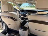 2017 Genesis G90 - Preview 14