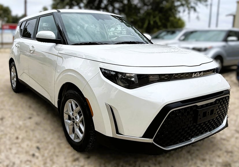 2025 Kia Soul - Image 1
