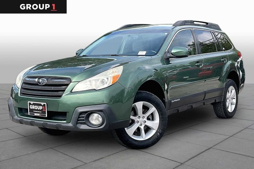 2013 Subaru Outback - Image 1