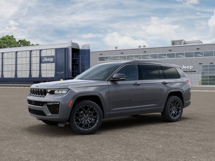 2027 Jeep Grand Cherokee L - Image 1