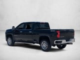 2025 Chevrolet Silverado 2500 HD - Preview 8